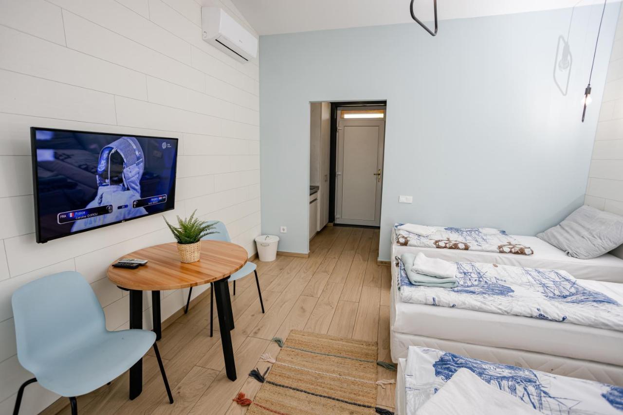 Halfarock Vízi-Erdei Apartmanház Levelek Exteriér fotografie